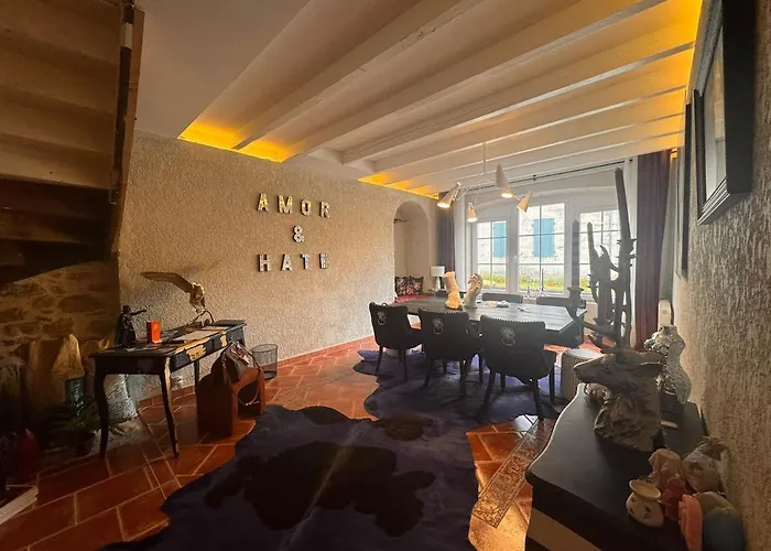 Le Charme 1 A 8 Pax 度假居 *